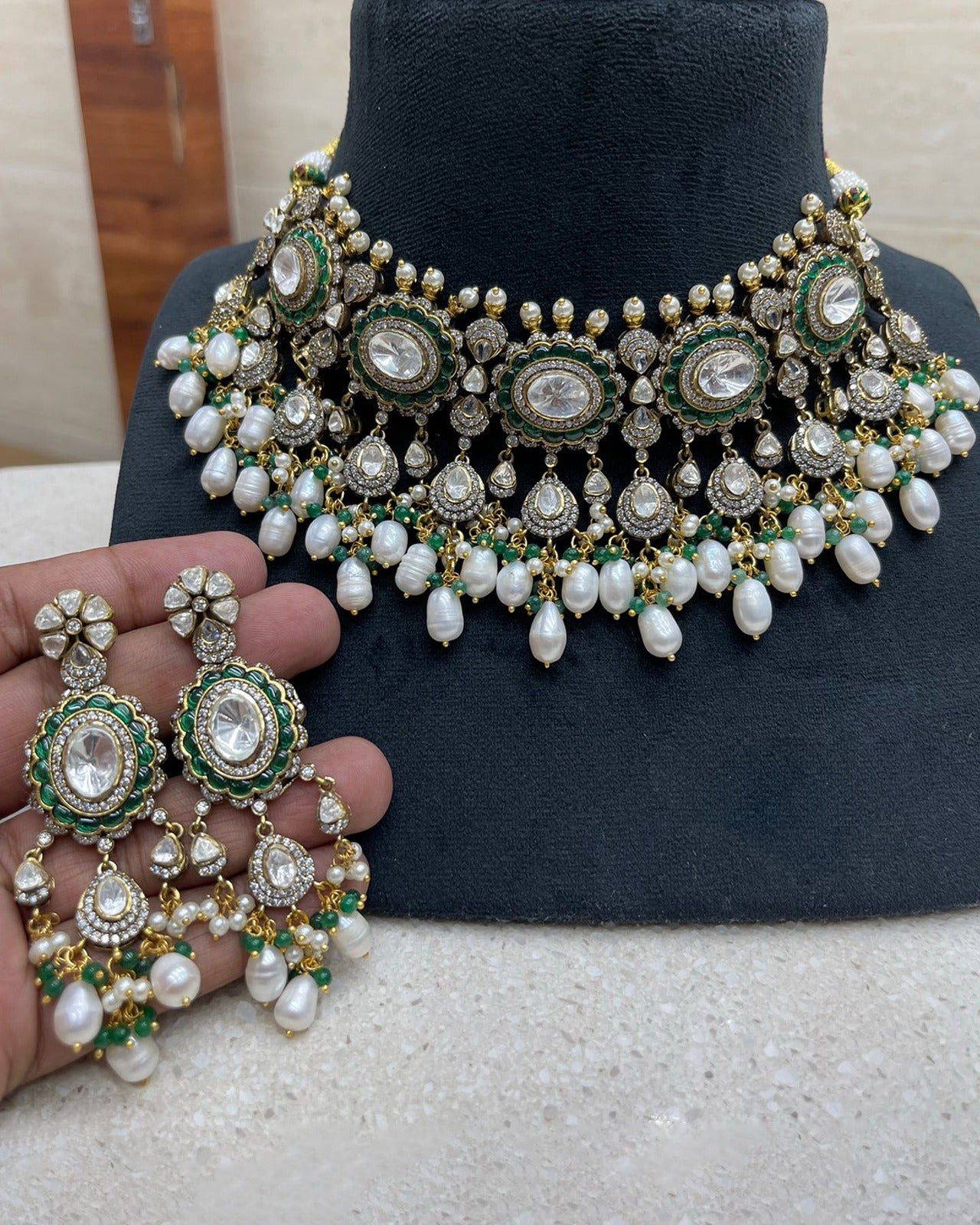 Emerald and hot sale pearl jewelry