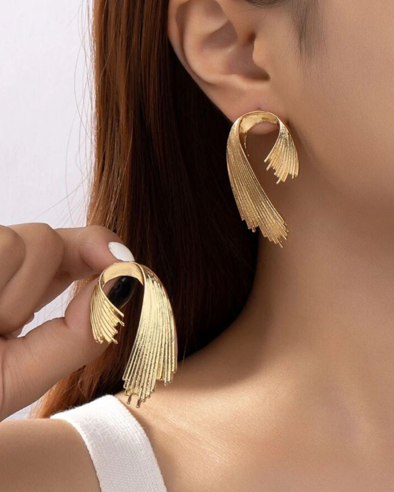 Twisted Golden Earrings