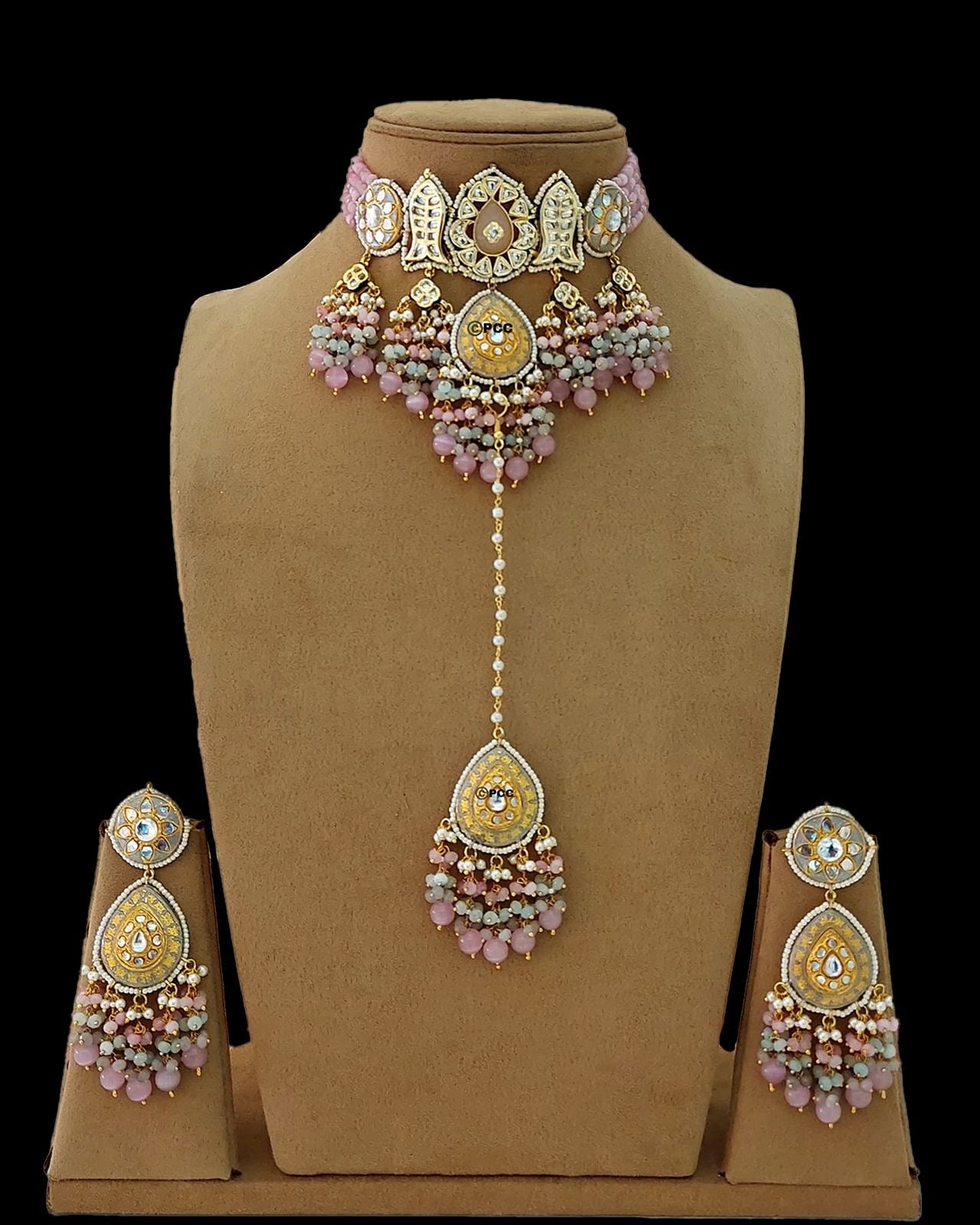 Kundan Choker Necklace Set