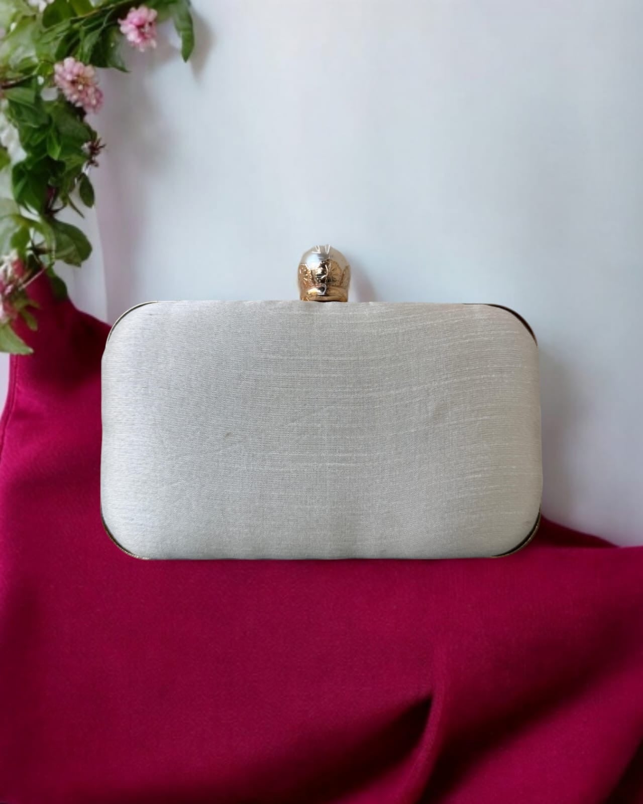 White Pearl Clutch