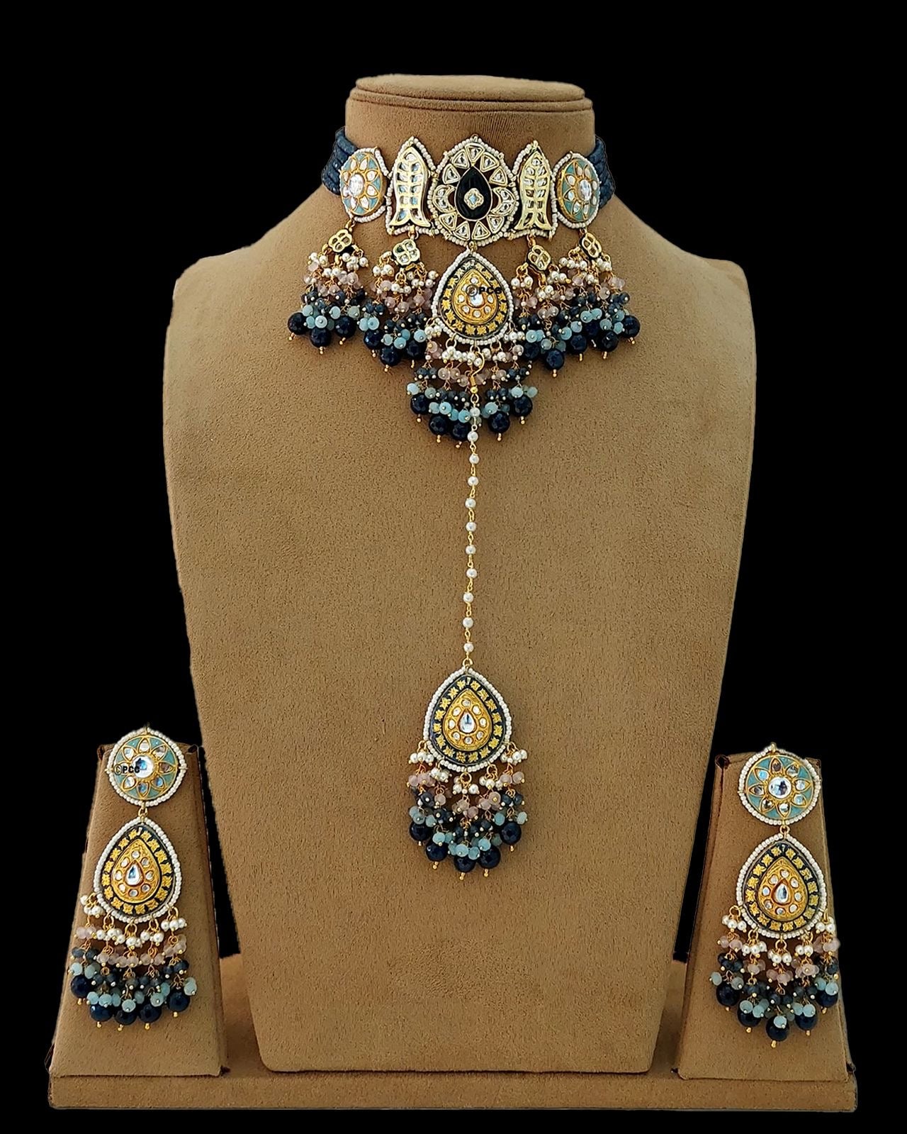 Kundan Choker Necklace Set