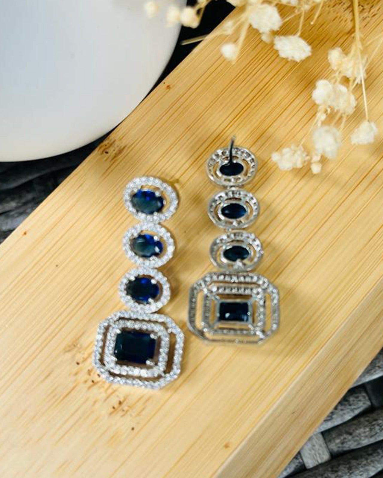 14k Oval Cut Blue Sapphire Earrings with Diamonds – FERKOS FJ