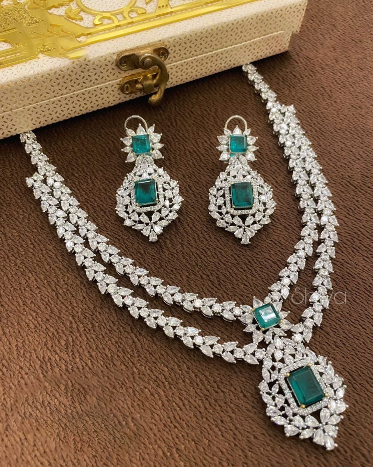 Daimond Dazzle Necklace Set