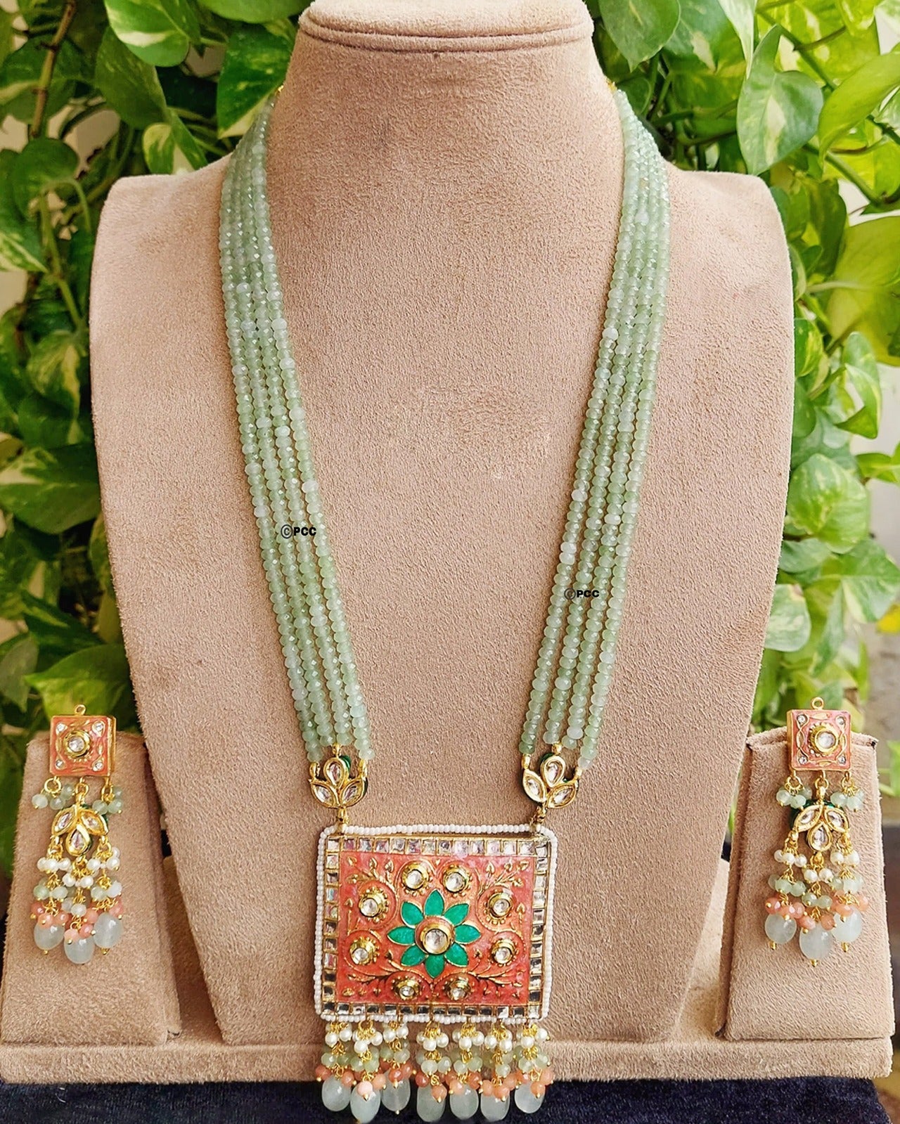 Beads Kundan Necklace Set