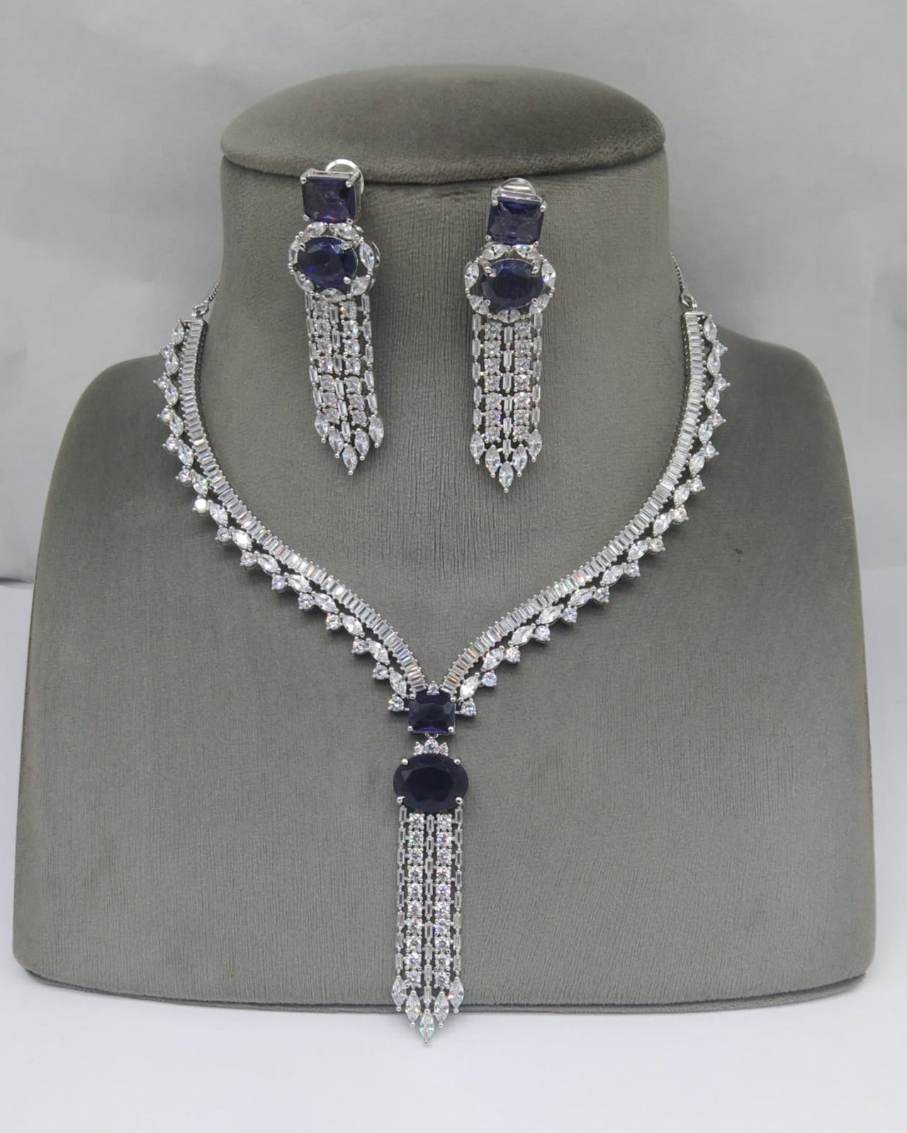 Designer Curved Diamond Set