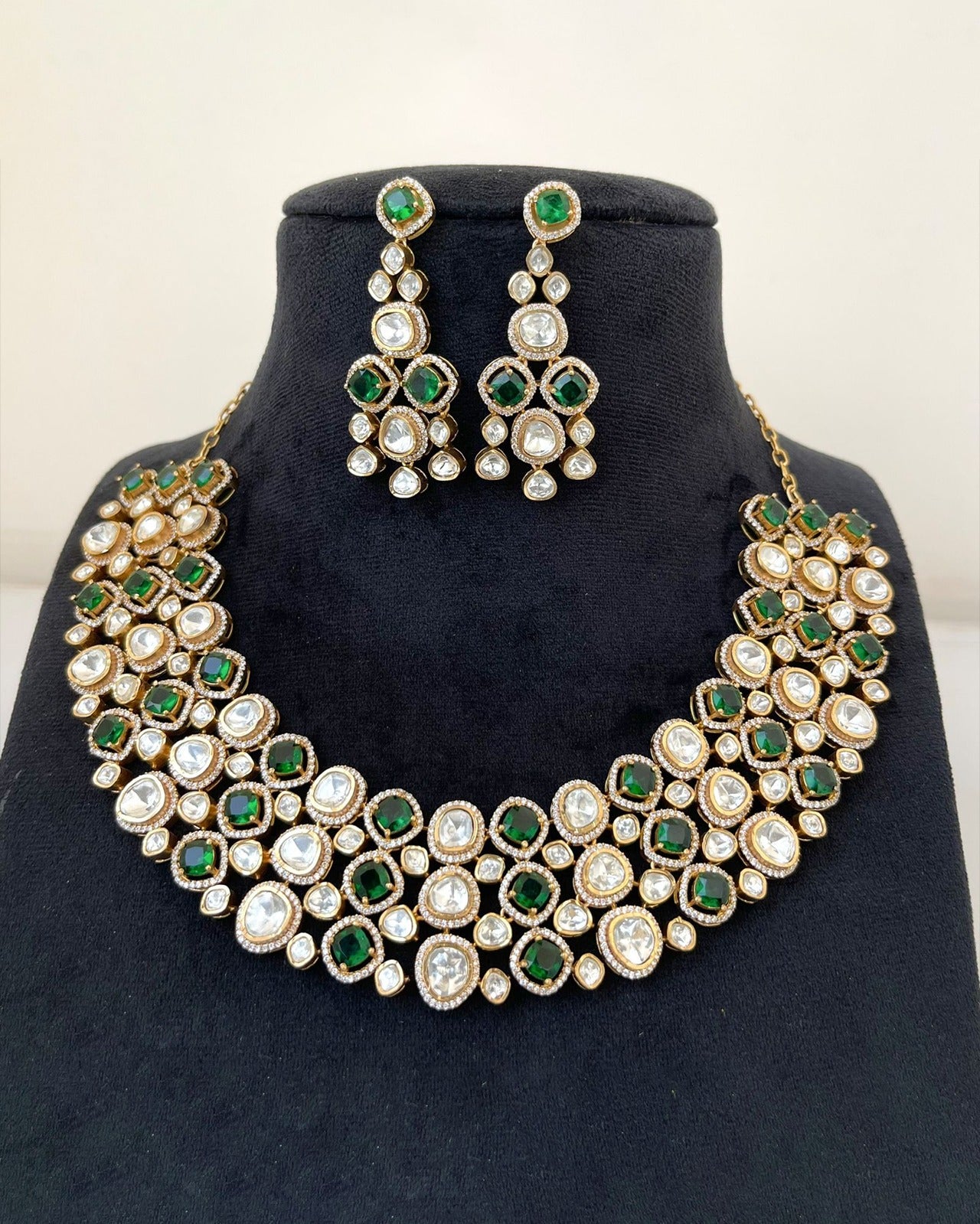 Gorgeous Polki Necklace Set