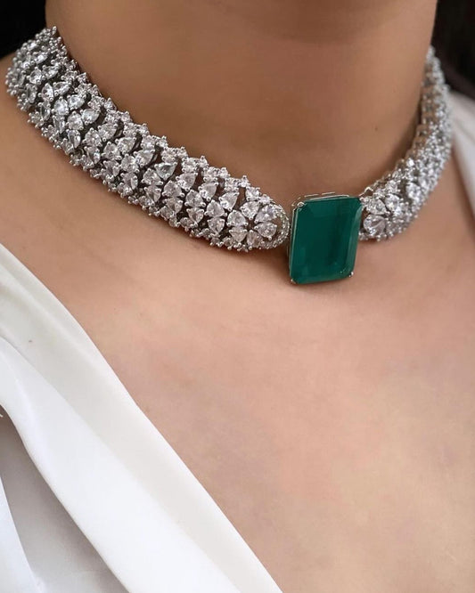 Emerald Fashion Choker Set