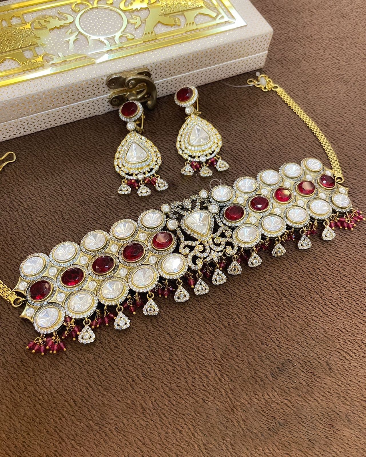 Kundan Uncut Polki Brass Choker Set