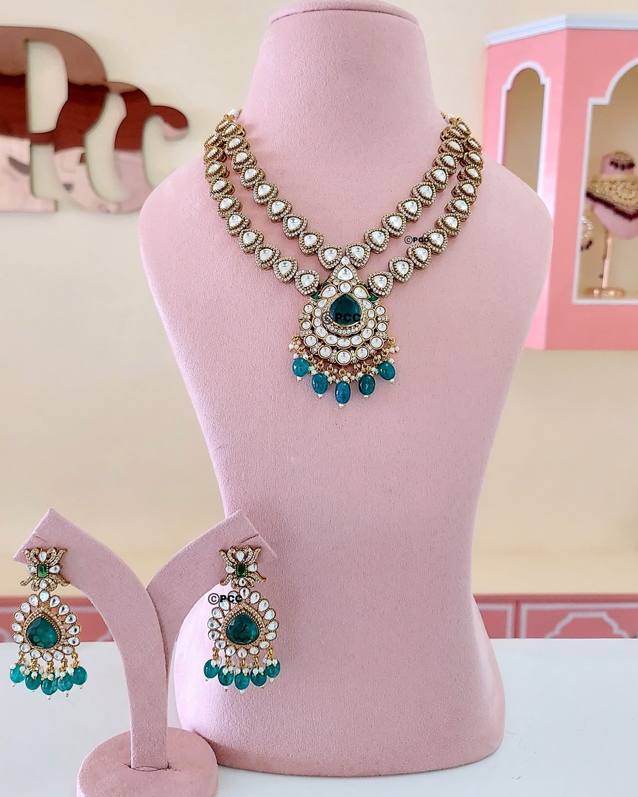 Traditional Choker Bridal Necklace Set