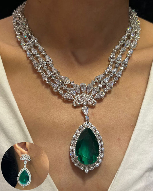 Emerald Diamonte Necklace Set