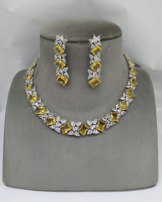 Sunshine Sparkle Necklace Set